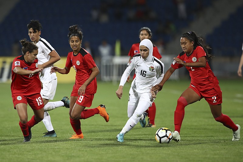 women's team jordans